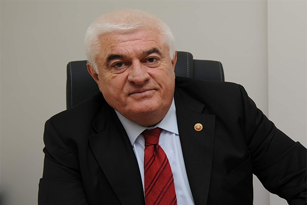 Akif Ekici