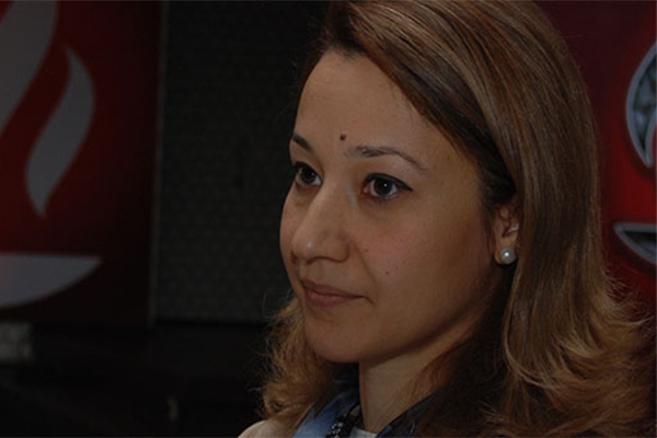 Derya Bakbak