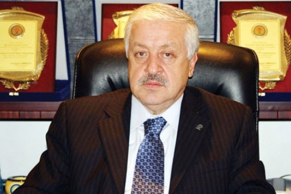 Ahmet Uzer