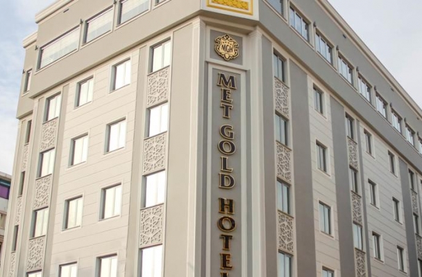 Met Gold Hotel