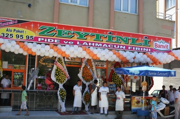 Zeytinli Pide Kebap