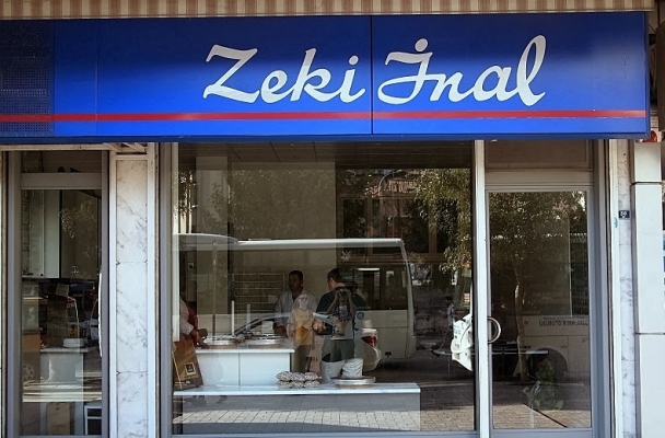 Baklavacı Zeki İnal