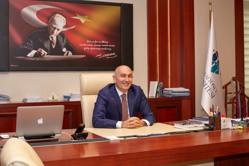 Rektör Yılmaz’ın “1 Mayıs Emek ve Dayanışma Günü” Mesajı