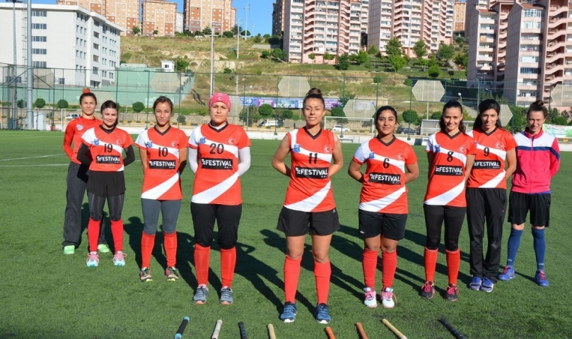 Gaziantep Polisgücü sporcularından Gazişehir’e destek