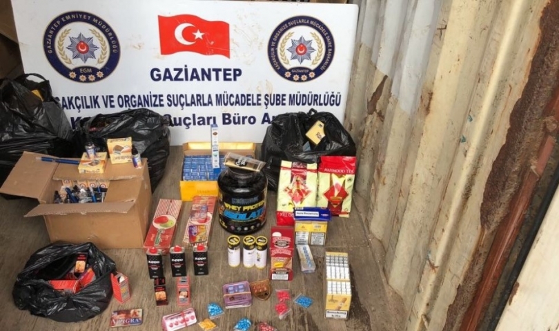 Gaziantep’te yüzlerce cinsel uyarıcı hap ele geçirildi