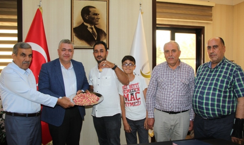 Yılın ilk Antepfıstığına ödül