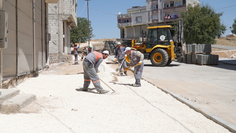 Şehitkamil’den Humanız Mahallesi’ne Kilittaşı