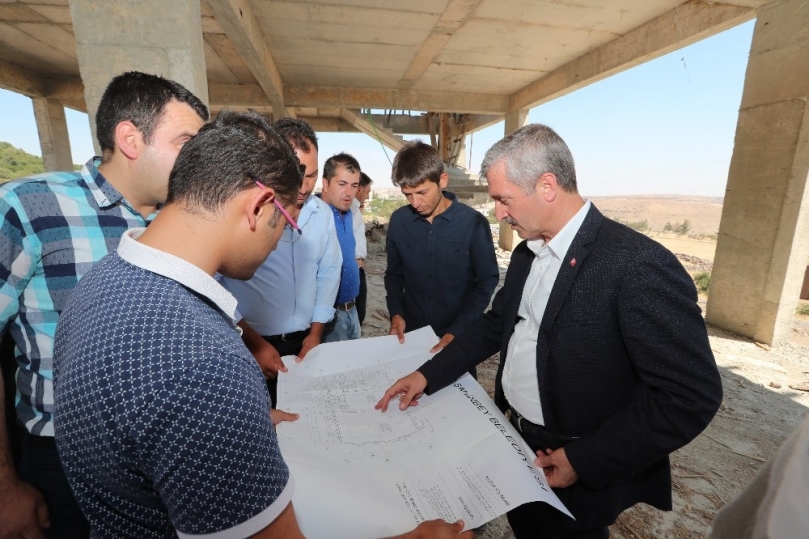 Şahinbey’de sosyal tesis ve taziye evi seferberliği