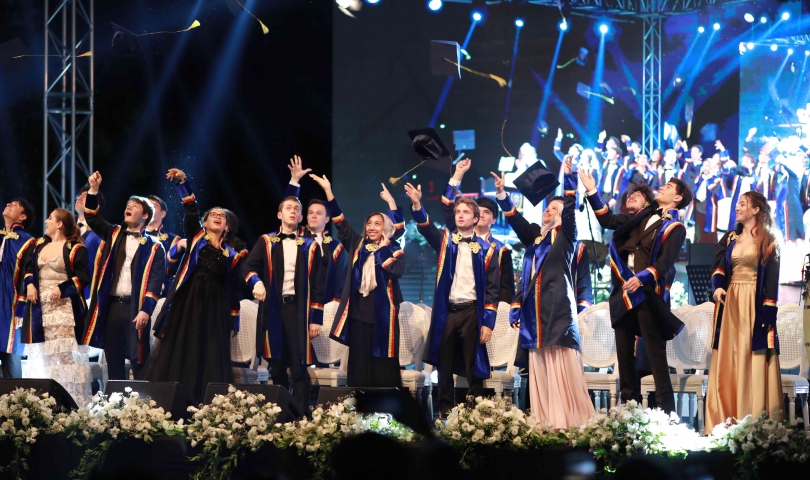 Tarabya İngiliz Okulları mezunları seçkin üniversitelere kabul edildi