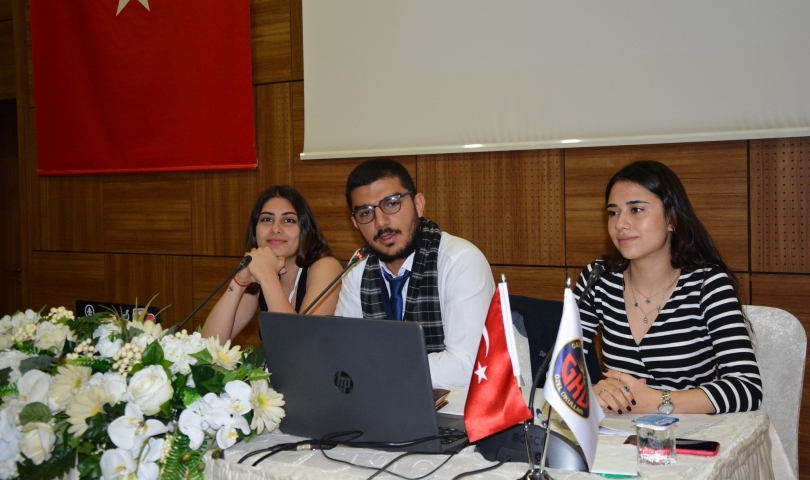 Gaziantep Kolej Vakfı II. Ulusal Forumunda sorunlar masaya yatırıldı
