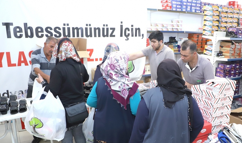 Şehitkamil’in bayramlıkları yüzleri güldürdü