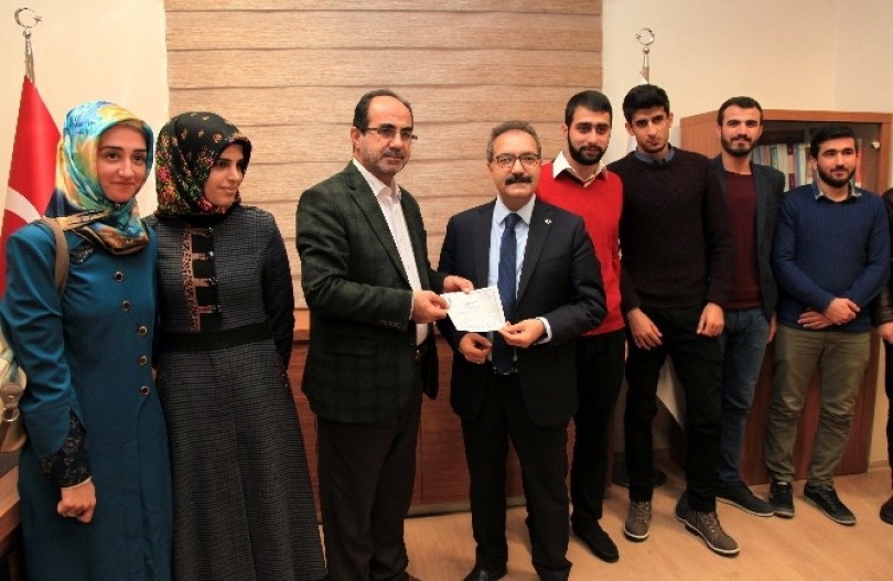 Öğrencilerden duyarlı davranış