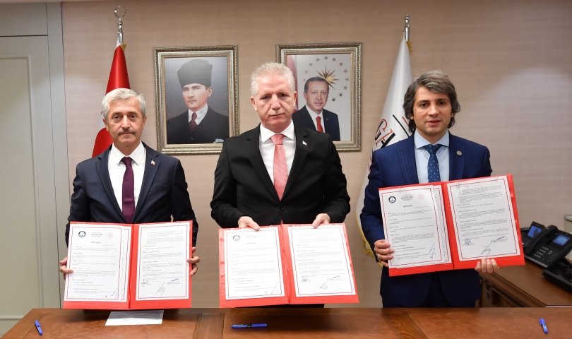 “Ben Okuyorum Gaziantep Okuyor” projesi büyüyor…