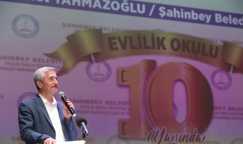 Evlilik okulu’nda 134 çift daha sertifikasını aldı