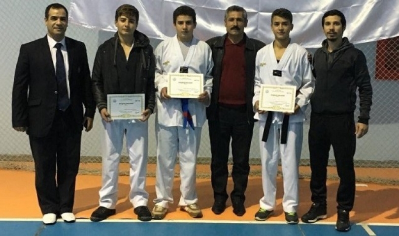 Taekwondo turnuvasında büyük başarı