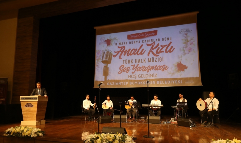 Analı Kızlı Ses Yarışması Ödül Töreni düzenlendi