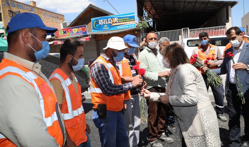 Büyükşehir tam kapanmada da fırsatı değerlendiriyor