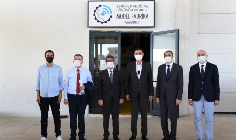 Model Fabrika, imalat sektörüne ve kobi’lere kazanç sağlıyor