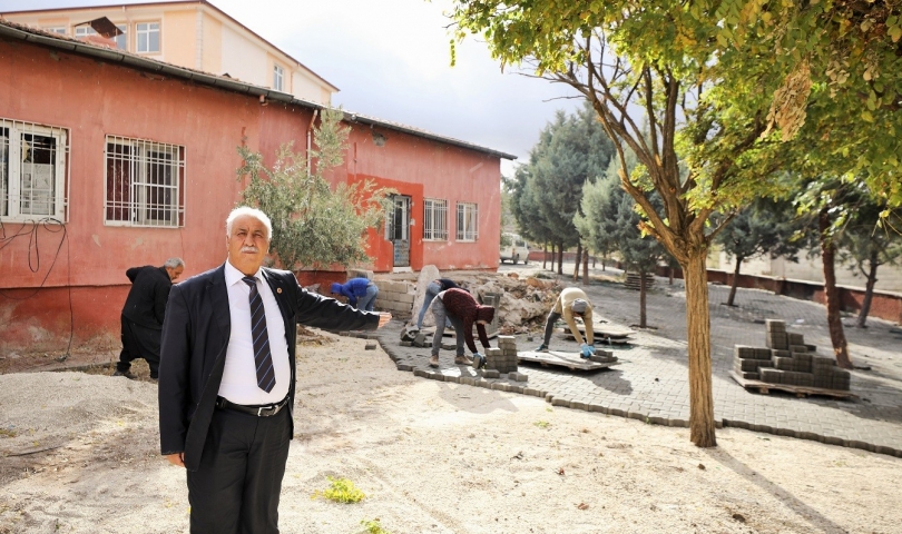 Tekirsin Mahallesi’nde kilit taşı olmayan yol kalmayacak