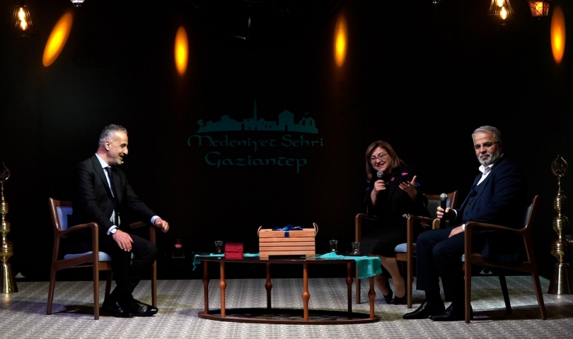 Bekir Develi ile "Bir Başka Ramazan Programı"başladı