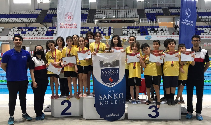 Okullar arası yüzme il birinciliği yarışlarına SANKO damgası