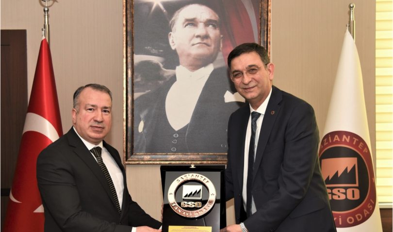 Gelir İdaresi Başkan Yardımcısı Faruk Gözübüyük ve beraberindeki heyet GSO’yu ziyaret etti
