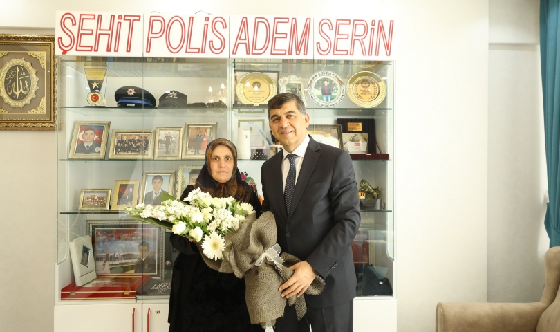 Başkan Fadıloğlu, şehit annesinin "Anneler Günü’nü" kutladı