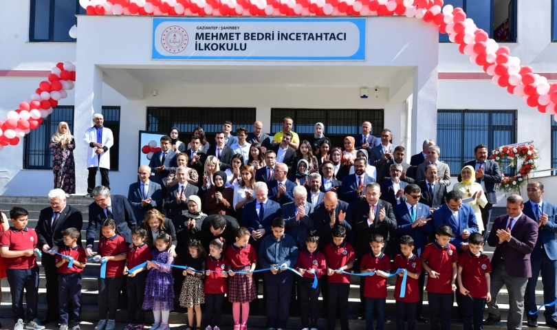 Merhum Milletvekili Bedri İncetahtacı’nın adını taşıyan okulun açılışı yapıldı