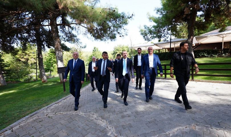 Bakan Muş, Dülük Tabiat Park’nı gezdi
