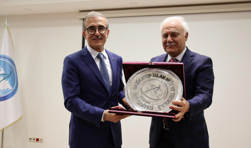 Prof. Dr. Demir GİBTÜ’de öğrencilerle buluştu