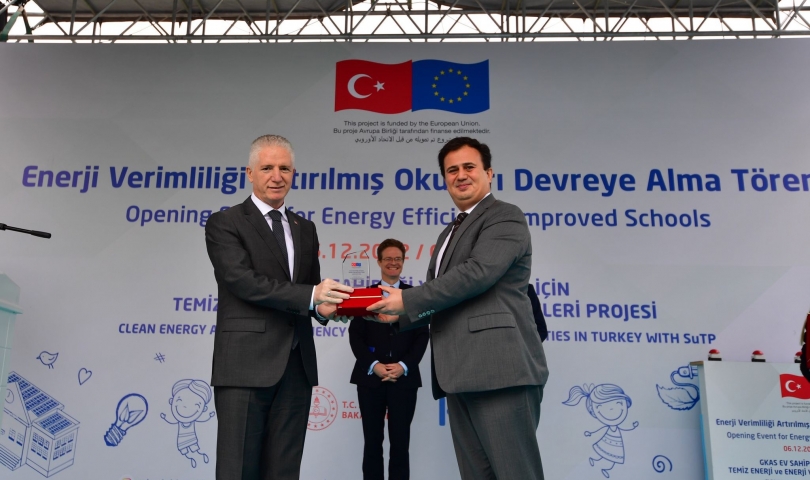 AB ortak Projesi ile Enerji Verimliliği Artırılmış Okulları Devreye Alma Töreni Ali Küncülü Ortaokulunda düzenlendi