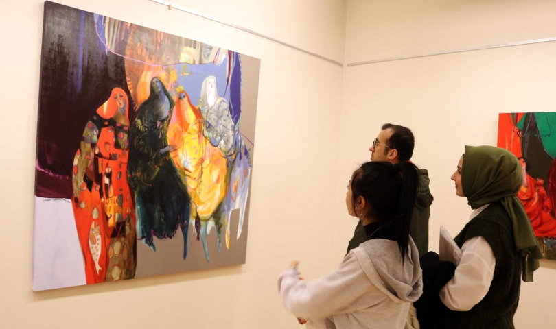 Ressam Güler Genç Erol SANKO Sanat Galerisi’nde sergi açtı