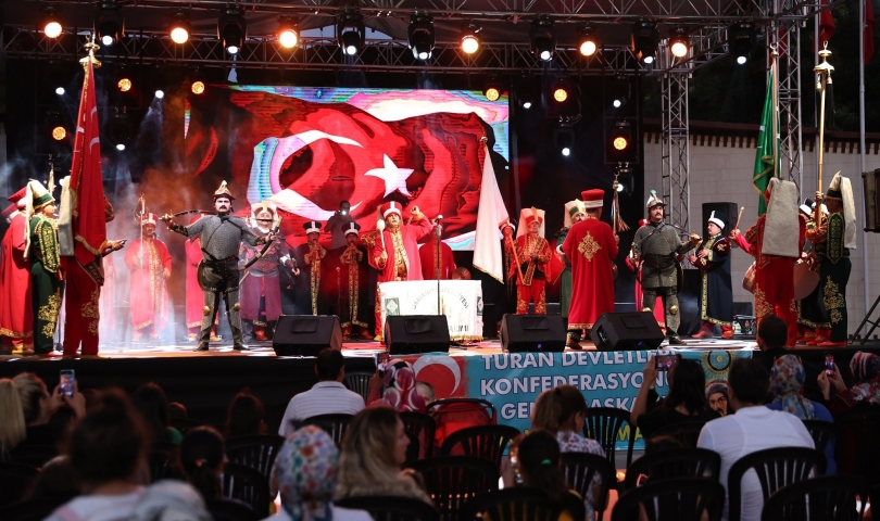 Hemşehri Dernekleri Festivali Renkli Görüntülerle Başladı