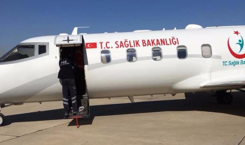 Ambulans uçak minik Abdülkadir için havalandı