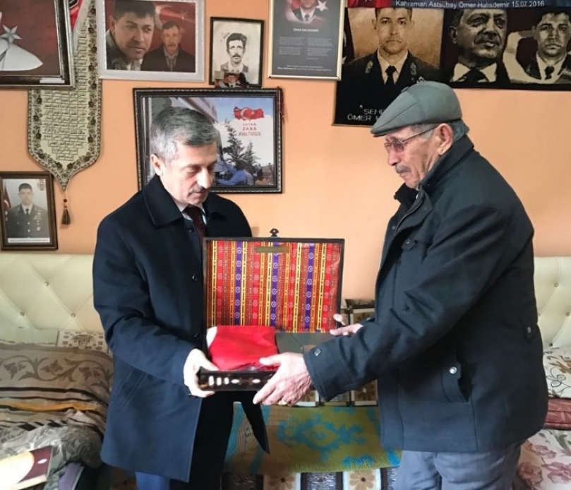 Tahmazoğlu’dan kahramana vefa