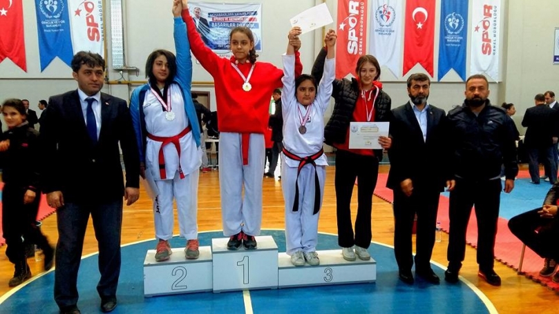 Şahinbey taekwondo takımı, 2 altın  madalya kazandı