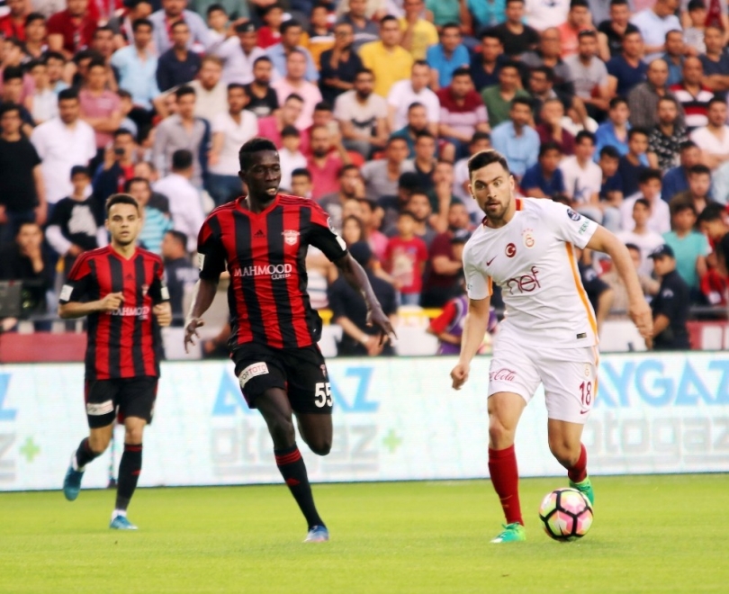 Gaziantepspor Düşt...... İlk Yarı 0-1