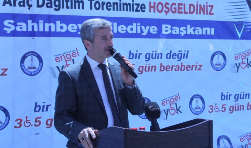75 Akülü Ve Manuel Tekerlekli Sandalye Dağıttı