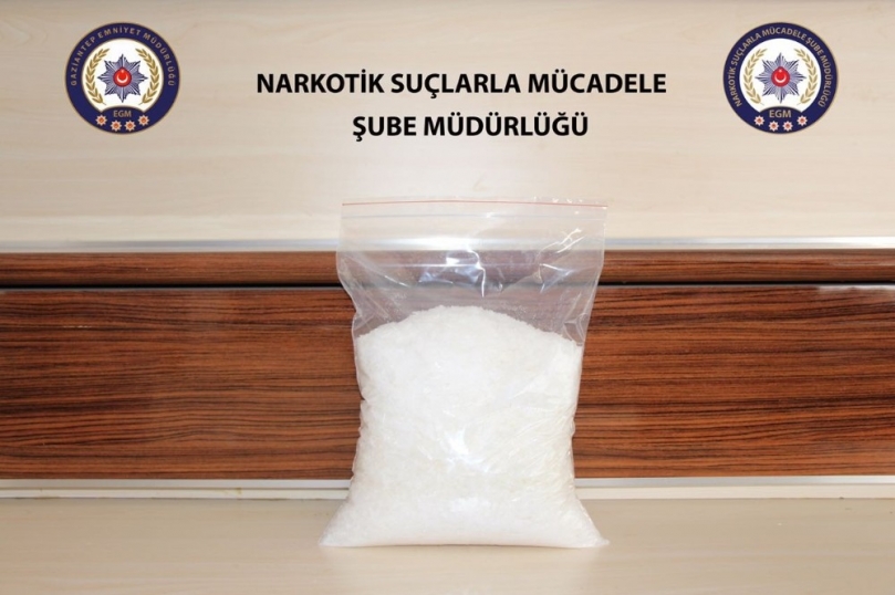 2 kilo metamfetamin ele geçirildi