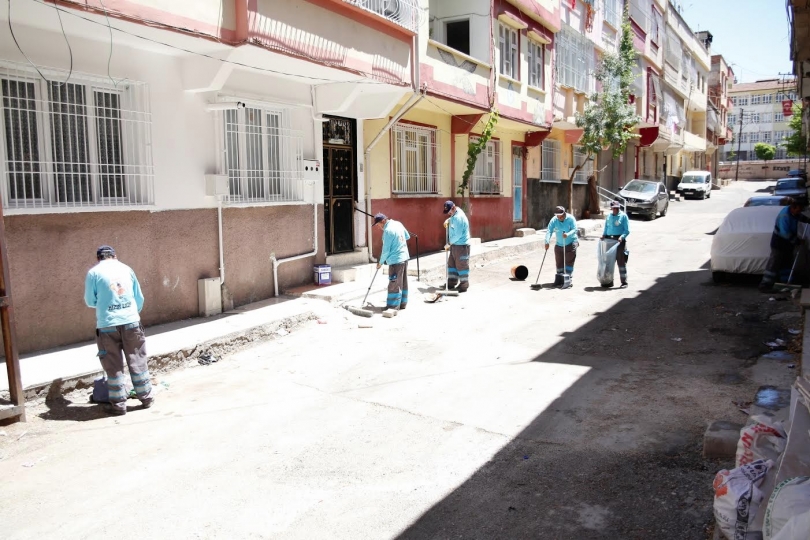 Şehitkâmil’in Hızır Ekibi Bayram Temizliğine Başladı