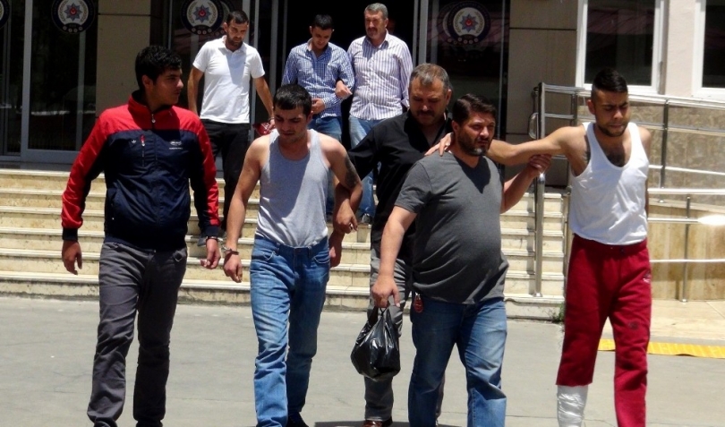 Bayram alışverişinde vurulan kadın öldü