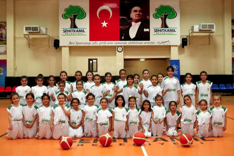 Basketbolla Tanıştılar Oyunların Keyfini Yaşadılar