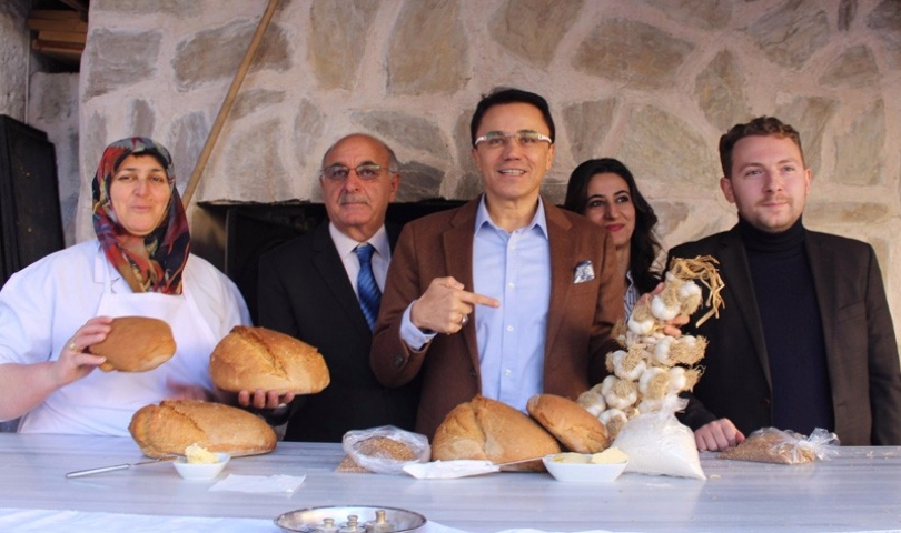 Dr. Ender Saraç: “Ekmek mutluluk veren bir besin kaynağıdır”