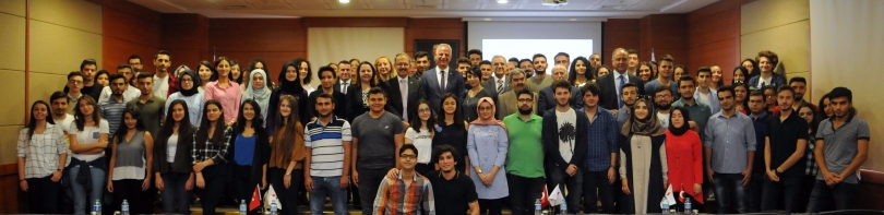 Tıp Fakültesi Öğrencilerine “Tanışma Toplantısı” Düzenlendi