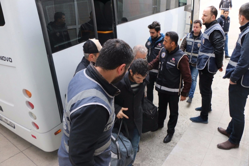 Gaziantep’te aranan 393 şahıs yakalandı