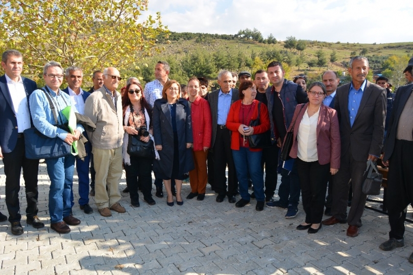 Yerli ve yabancı arkeologların taş ocağı ve atölyede tarihi yolculuğu