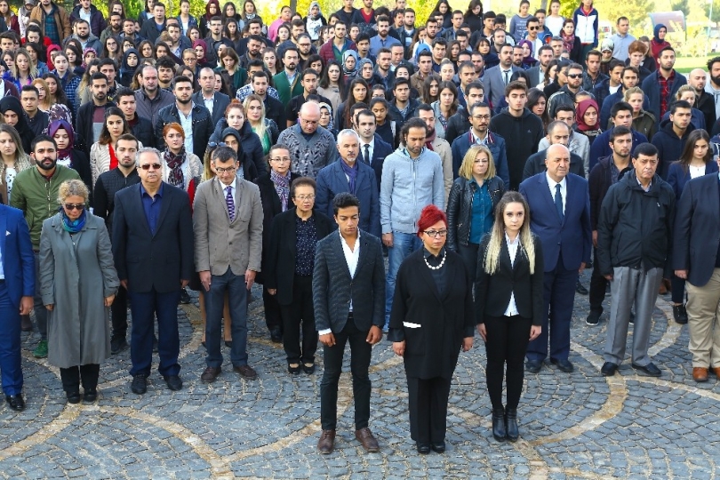 HKÜ’de Atatürk’ü anma töreni düzenlendi