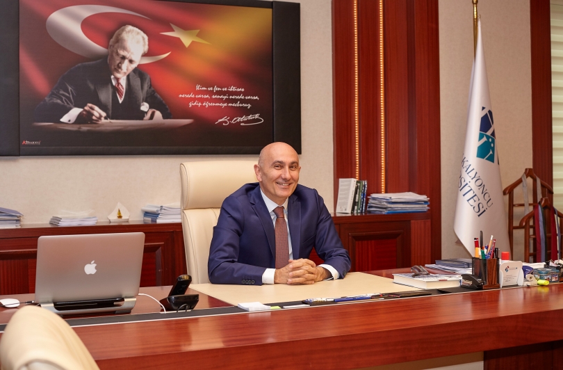 Rektör Yılmaz’dan 24 Kasım Öğretmenler Günü Mesajı