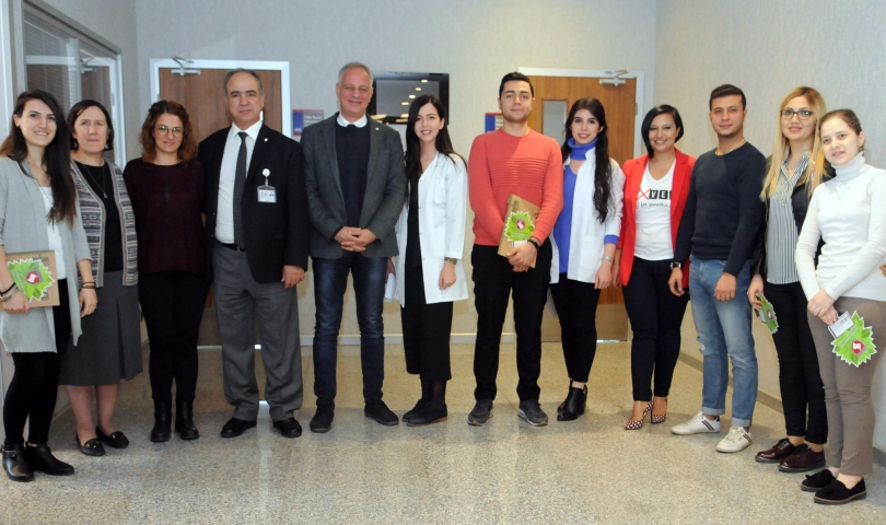 SANKO Üniversitesi’nde Öğretim Üyelerine Fidan Beratı Dağıtıldı
