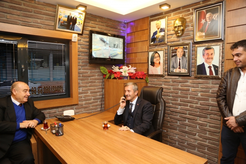 Başkan Tahmazoğlu, Yeditepe Taksi Durağını Ziyaret Etti